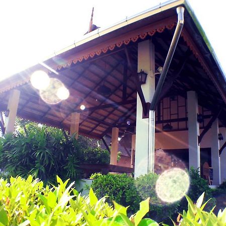 Khum Nakhon Hotel Nakhon Si Thammarat Esterno foto