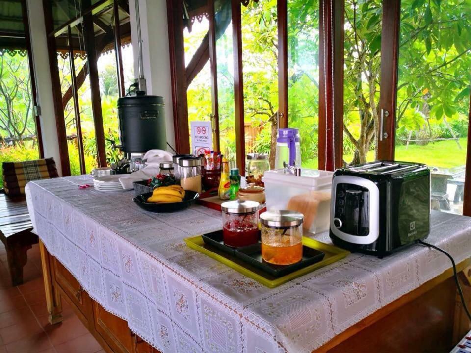 Khum Nakhon Hotel Nakhon Si Thammarat Esterno foto